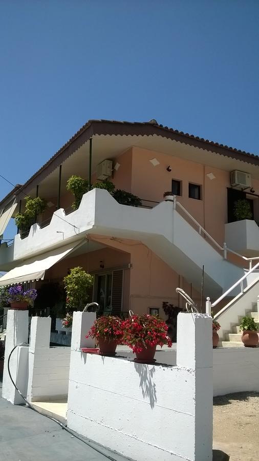 Kostas Christos Rooms Ammoudia Buitenkant foto